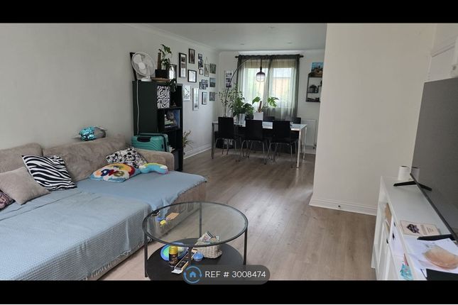 Grove Place, Dixons Hill Road Welham Green, Welham Green photo 5