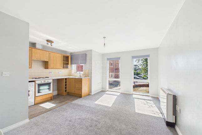Flat 26 Forge Court, St. Michaels Close, STOURPORT-ON-SEVERN photo 2
