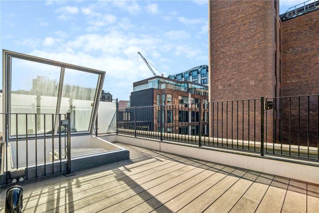 Flat 7, 18, Stukeley Street, London photo 4