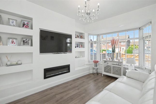 276, Wood Lane, Leeds photo 2