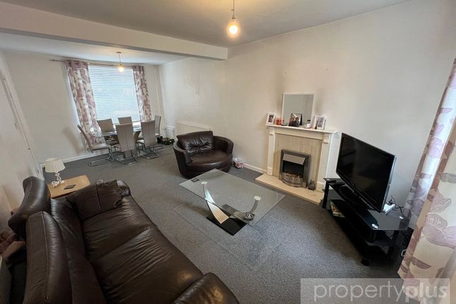 23, Wern Street, Tonypandy photo 2