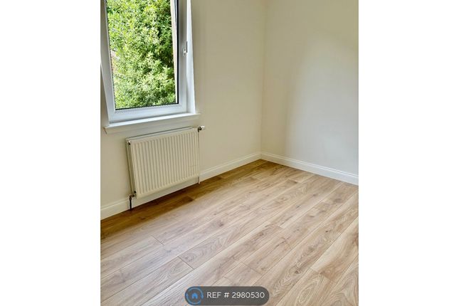 Broomhead Drive, Dunfermline photo 3