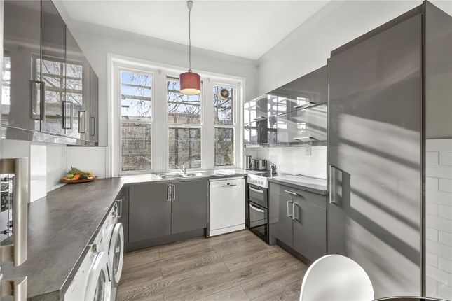 Flat 93, Bedford Court Mansions,, Bedford Avenue, London photo 4
