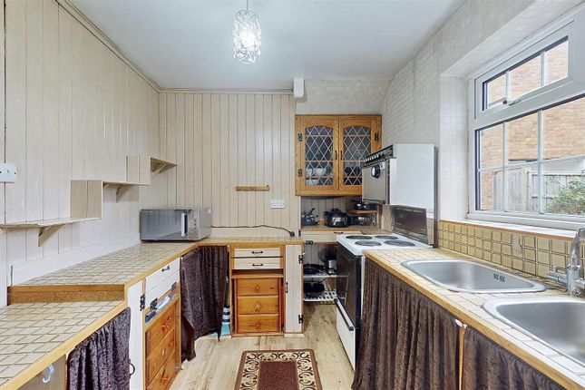 End terrace house for sale in Hithermoor Road, Staines