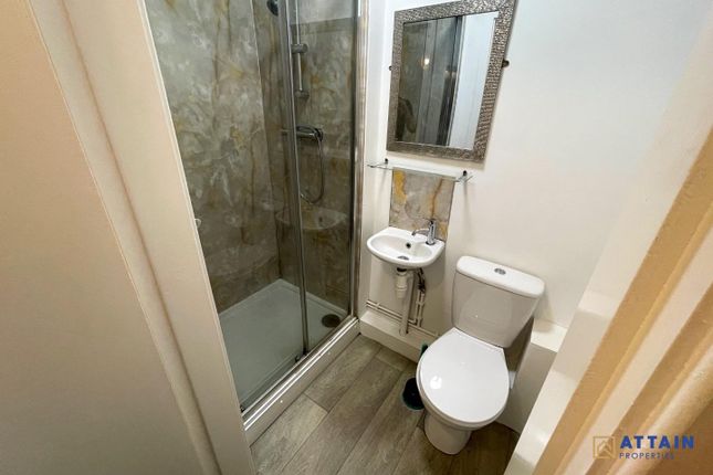 Room 4, 145, High Street, Swadlincote photo 2