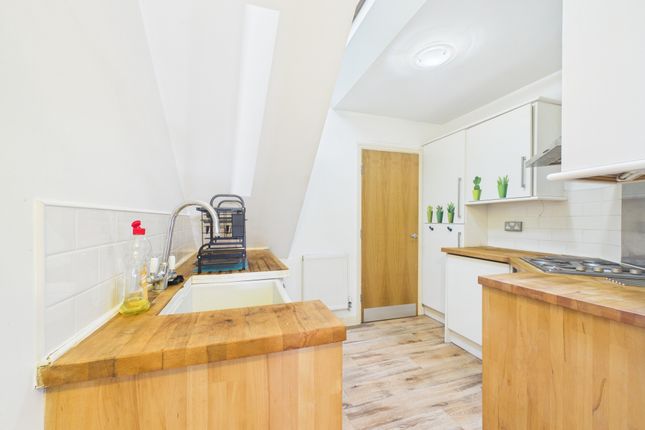 Apartment 3, 12 Franklin Street, Hull photo 2
