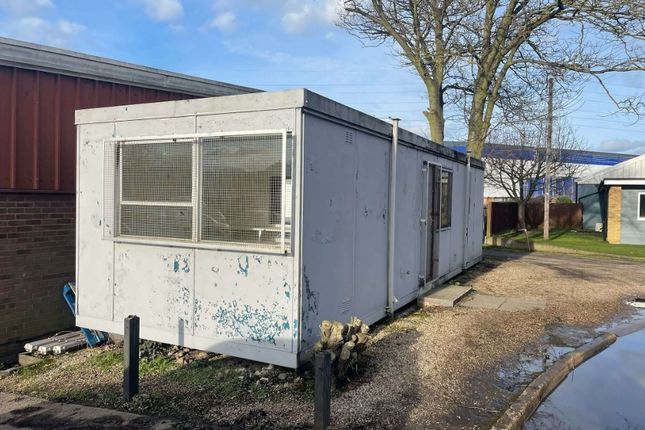Thumbnail Retail premises to let in Hadleigh Road, Ipswich