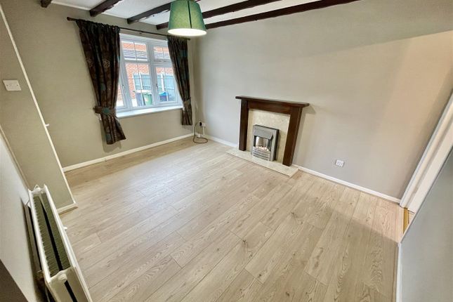 43, Hewitt Grove, Northwich photo 4