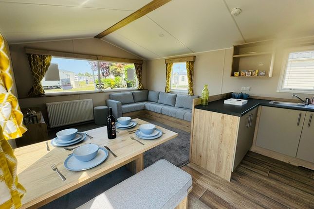 3, Dovercourt Holiday Park, Harwich photo 2