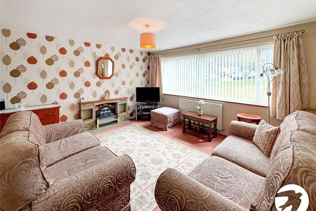 43, Dixon Close, Kent photo 2