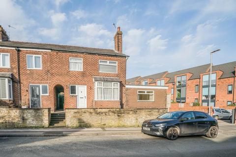 Thumbnail Semi-detached house to rent in Peter Street, Macclesfield