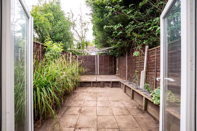 24, The Briars, Birmingham photo 4
