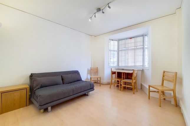 87 Russell Court, Woburn Place, London photo 2