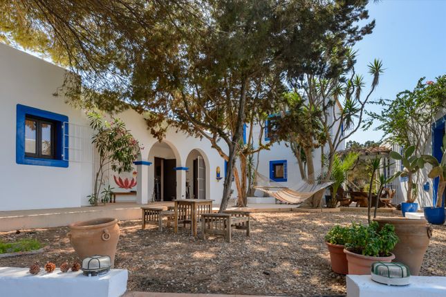 Villa for sale in Cap De Barbaria, Formentera, Illes Balears, Spain