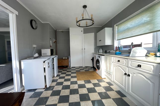 4 Waverley Gardens, Waverley Gardens, Pevensey Bay photo 5