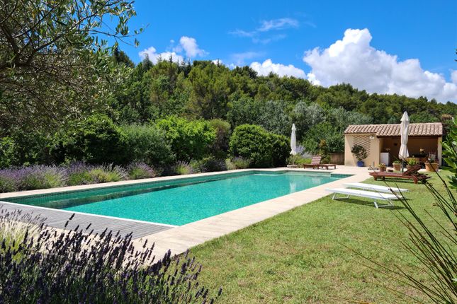 Property for sale in Rasteau, Vaucluse, Provence-Alpes-Côte D'azur, France
