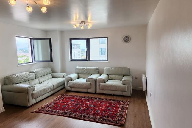 53 Landmark Place, Churchill Way, Cardiff, South Wales photo 3