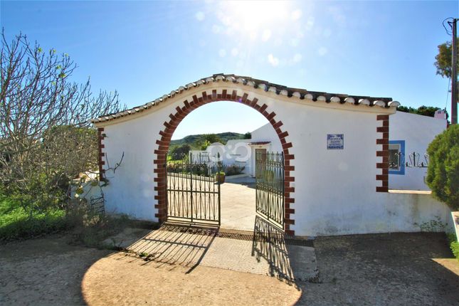 Cottage for sale in Vila Do Bispo Municipality, Portugal