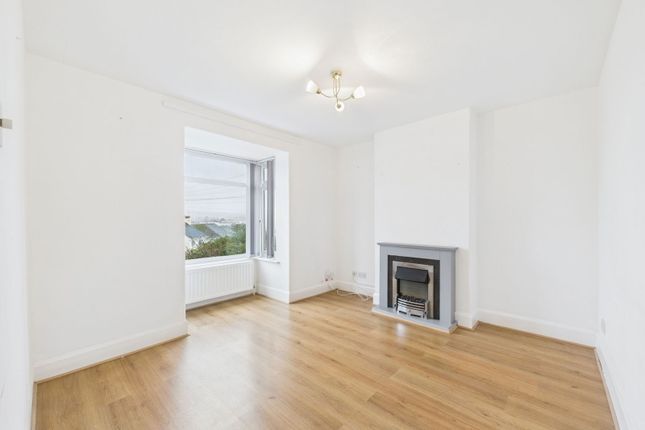 13, York Gardens, Paignton photo 2