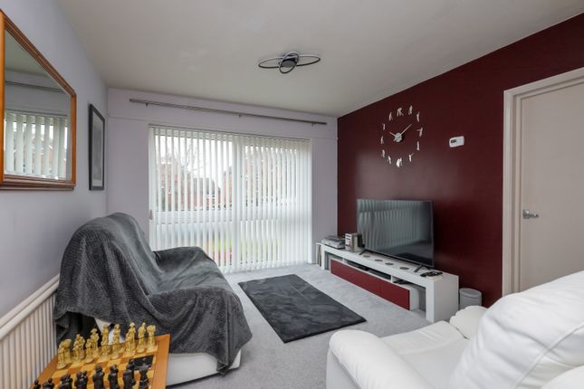 Flat 1, The Sycamores, 17, Arundel Road, Eastbourne photo 2