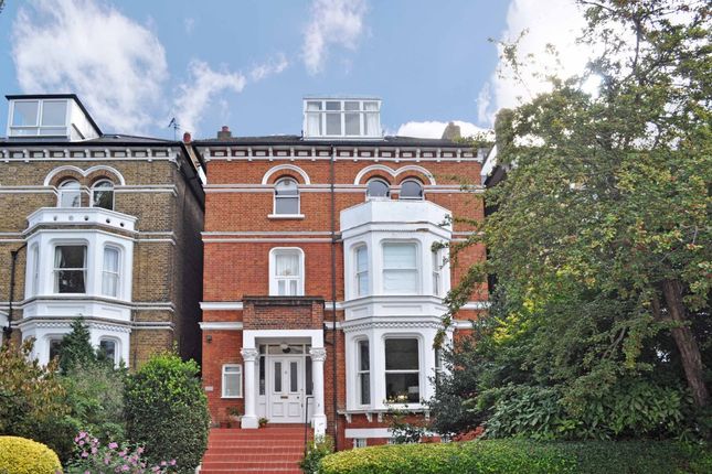 Flat for sale in Lancaster Drive, London