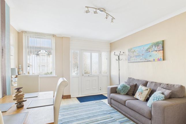 204, New Road, Porthcawl photo 3