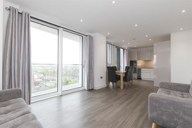 Thumbnail Flat for sale in Pinto Tower, Nine Elms