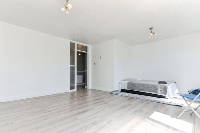 13, Coppins Road, Essex photo 4