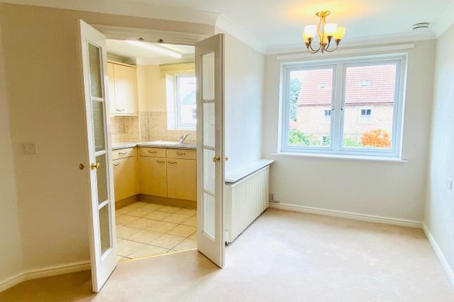 15 Belfry Court, The Village, York photo 4