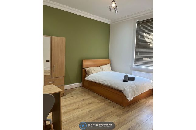 Thumbnail Room to rent in Kingsland High Street, London