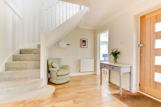 48, Pondfield Road, Horsham photo 3
