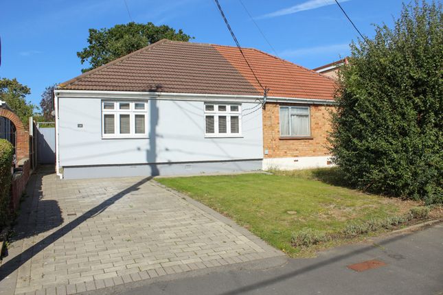 Thumbnail Bungalow for sale in Waverley Crescent, Wickford