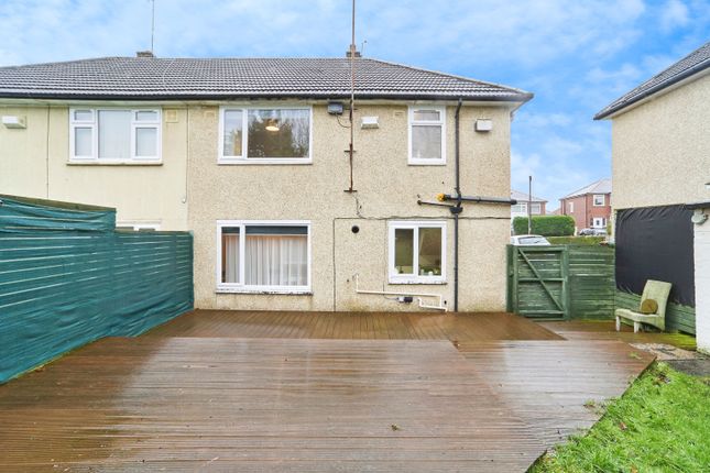 113, Calverley Lane, Leeds photo 3