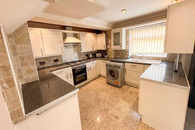 38, northborough road, slough photo 4