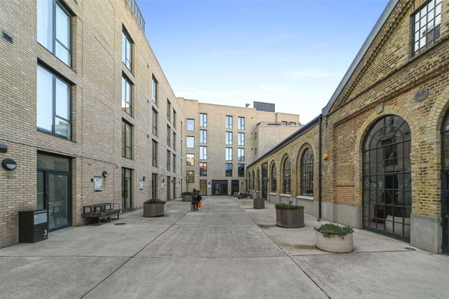 10, Hatch Building, London photo 2