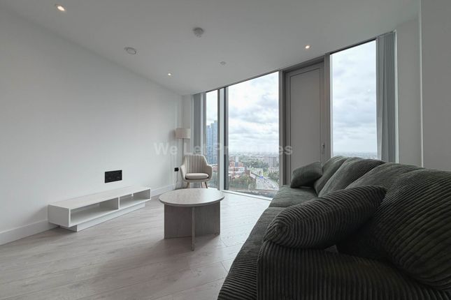 1805 Vista River Gardens, Trinity Way, Manchester photo 4