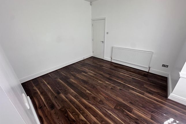 15, Whitby Road, Birmingham photo 4