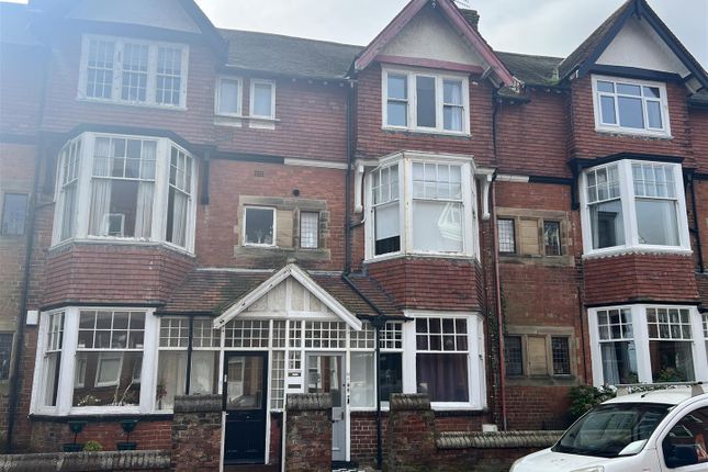 Thumbnail Flat to rent in Avenue Victoria, Scarborough