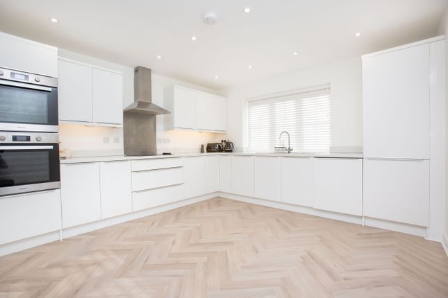 7, Hastings Road, Atherstone photo 3