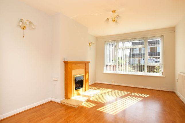 8, Cardigan Close, Ton-Teg photo 3