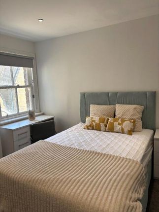 4-bed flat on Castle Street, City Centre, Dundee, Dundee, £1,450/mo