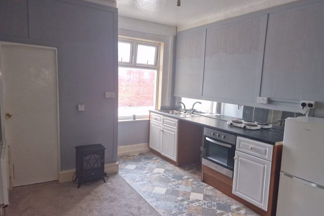 Flat 2, Osborne Road, Blackpool photo 3