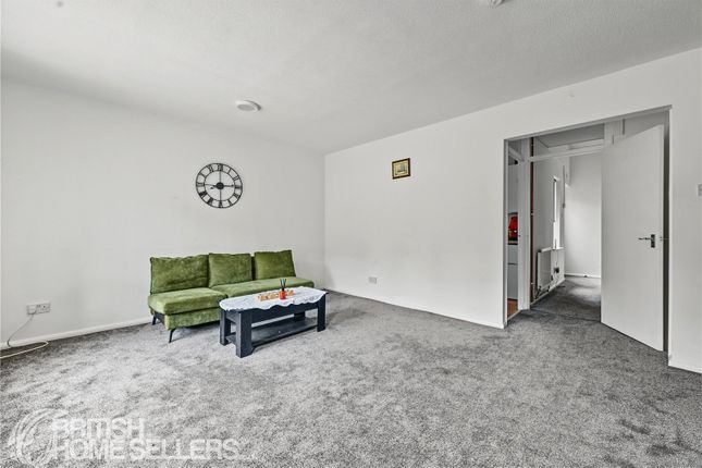 118, Spoondell, Bedfordshire photo 4