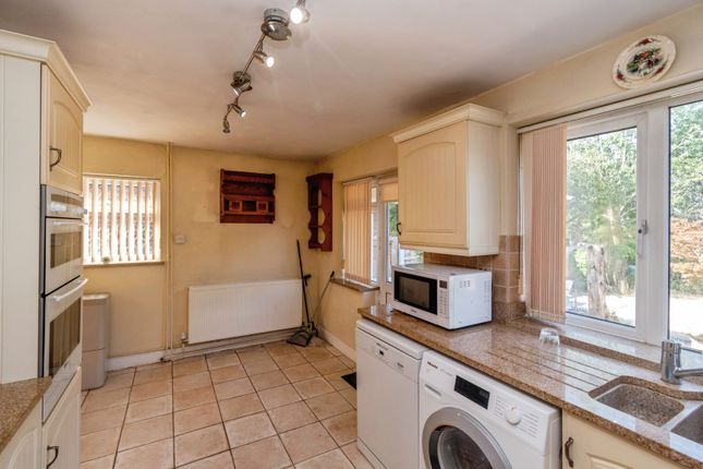 41, Monmouth Road, West Midlands photo 2