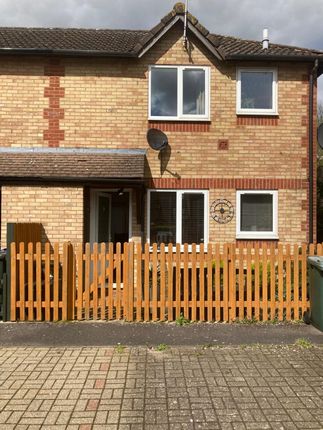 Thumbnail Semi-detached house to rent in Broome Way, Banbury, Oxfordshire