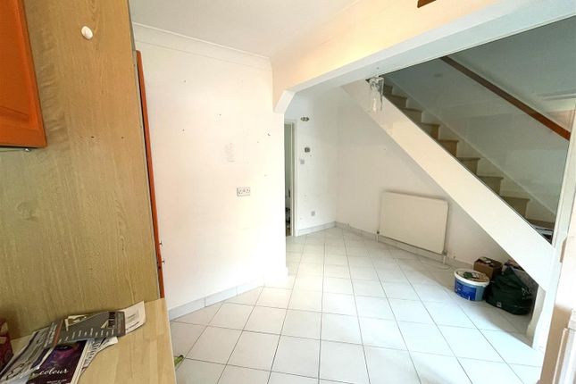 End terrace house for sale in Foundry Road, Stamford