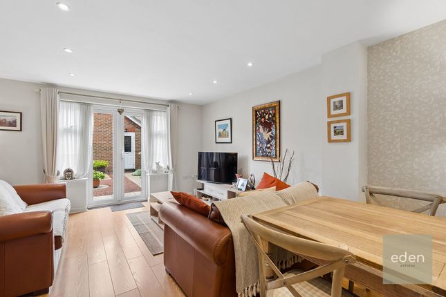 88 Brampton Field, Aylesford photo 3