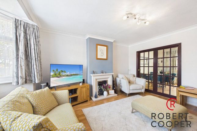 20, Bourne Avenue, Ruislip photo 2