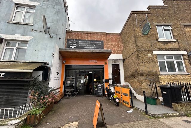 Warehouse to let in Green Lanes, London