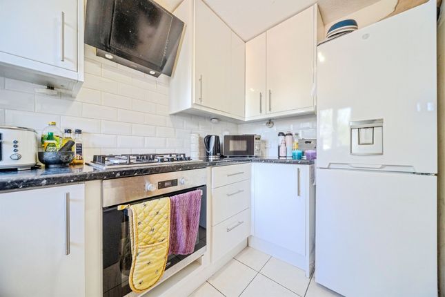 8, Coverack Place, Milton Keynes photo 4